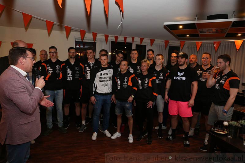 JMS Hurry-Up, ontvangst