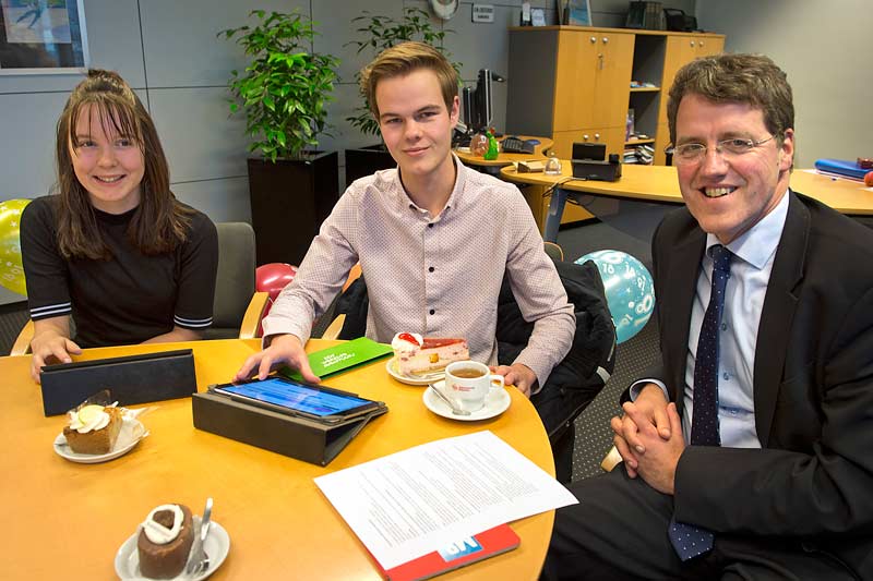 ingebruikneming-stemwijzer-Emmen