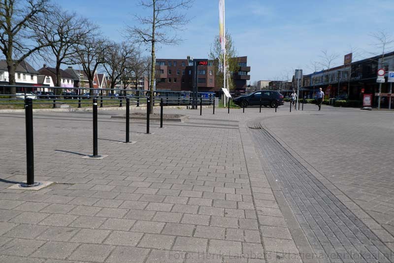 veenarbeider, paaltjes